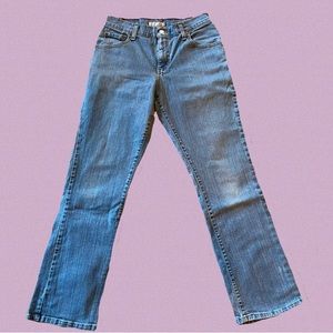 Vintage Levi’s relaxed straight leg jeans